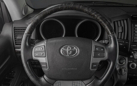 Toyota Land Cruiser 200, 2011 год, 3 199 000 рублей, 12 фотография