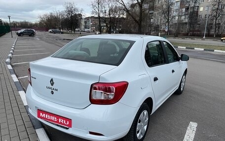 Renault Logan II, 2018 год, 700 000 рублей, 6 фотография