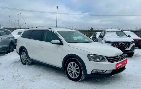 Volkswagen Passat B7, 2012 год, 1 379 000 рублей, 3 фотография