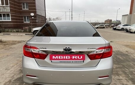 Toyota Camry, 2013 год, 1 650 000 рублей, 6 фотография