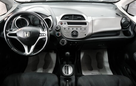 Honda Fit III, 2008 год, 1 119 000 рублей, 12 фотография