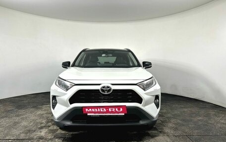 Toyota RAV4, 2021 год, 3 870 000 рублей, 2 фотография