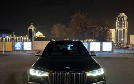 BMW X7, 2019 год, 7 600 000 рублей, 3 фотография