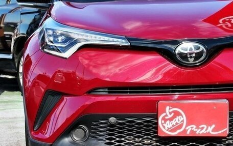 Toyota C-HR I рестайлинг, 2018 год, 1 550 000 рублей, 4 фотография