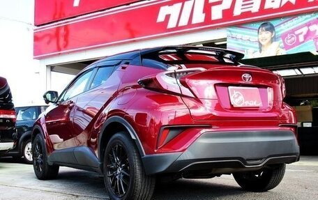 Toyota C-HR I рестайлинг, 2018 год, 1 550 000 рублей, 15 фотография