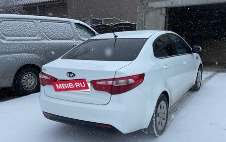 KIA Rio III рестайлинг, 2012 год, 950 000 рублей, 3 фотография