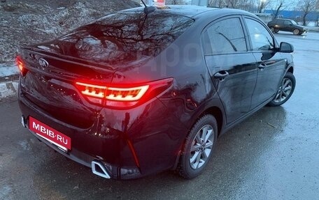 KIA Rio IV, 2020 год, 1 820 000 рублей, 3 фотография