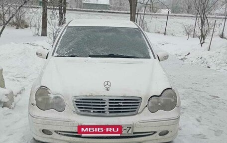 Mercedes-Benz C-Класс, 2002 год, 299 000 рублей, 3 фотография