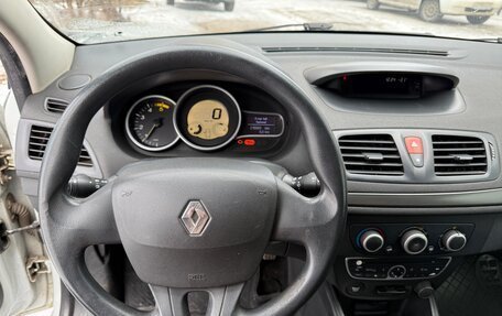 Renault Megane III, 2010 год, 700 000 рублей, 12 фотография