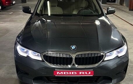 BMW 3 серия, 2019 год, 4 000 000 рублей, 13 фотография