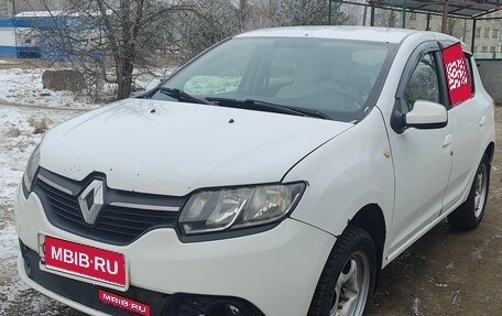 Renault Sandero II рестайлинг, 2015 год, 650 000 рублей, 1 фотография