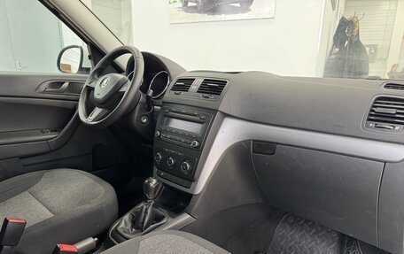 Skoda Yeti I рестайлинг, 2014 год, 1 049 000 рублей, 11 фотография