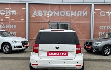 Skoda Yeti I рестайлинг, 2014 год, 1 049 000 рублей, 6 фотография