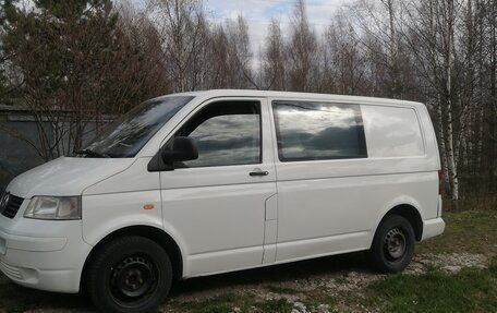 Volkswagen Transporter T5 рестайлинг, 2007 год, 890 000 рублей, 12 фотография