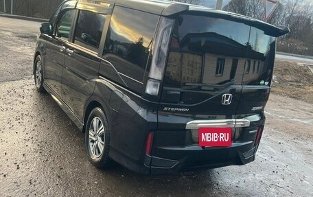 Honda Stepwgn IV, 2018 год, 2 950 000 рублей, 9 фотография