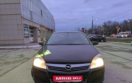 Opel Astra H, 2008 год, 599 000 рублей, 2 фотография