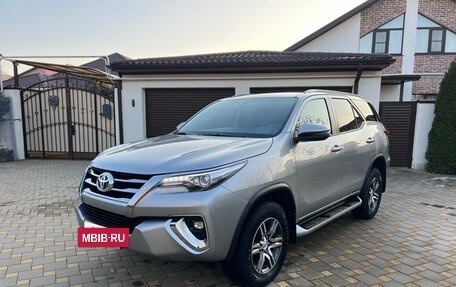 Toyota Fortuner II, 2019 год, 4 490 000 рублей, 2 фотография