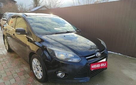 Ford Focus III, 2013 год, 910 000 рублей, 2 фотография