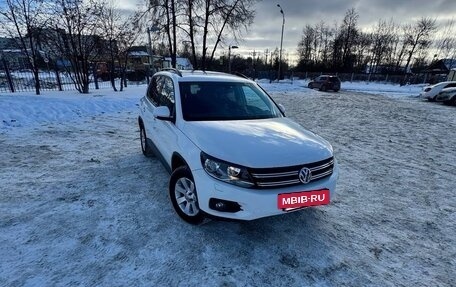 Volkswagen Tiguan I, 2012 год, 1 400 000 рублей, 2 фотография