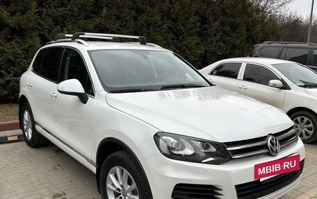 Volkswagen Touareg III, 2013 год, 3 100 000 рублей, 2 фотография