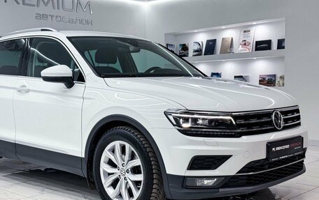 Volkswagen Tiguan I, 2017 год, 2 999 000 рублей, 6 фотография