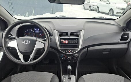 Hyundai Solaris II рестайлинг, 2012 год, 649 000 рублей, 17 фотография