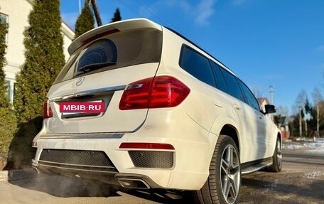 Mercedes-Benz GL-Класс, 2015 год, 3 690 000 рублей, 5 фотография