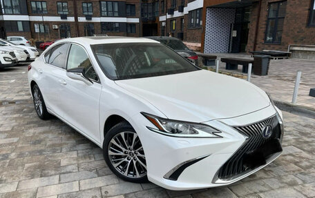 Lexus ES VII, 2021 год, 4 000 000 рублей, 3 фотография