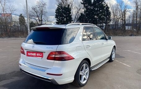 Mercedes-Benz M-Класс, 2014 год, 2 фотография