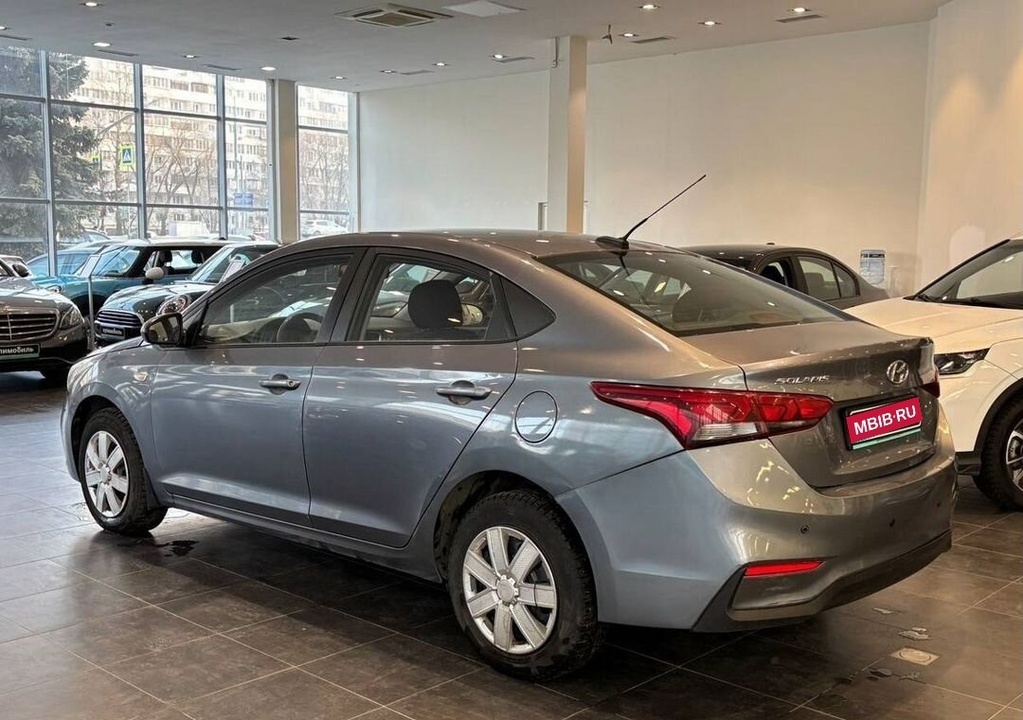 Hyundai Solaris, 2018 год, 990 000 рублей, 8 фотография