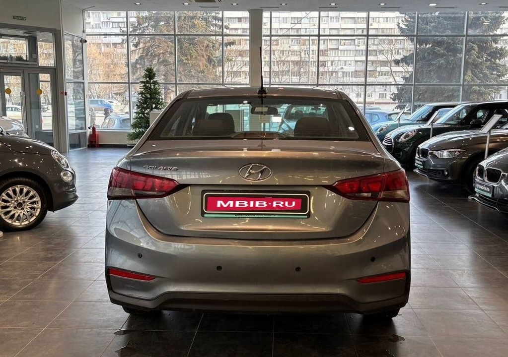Hyundai Solaris, 2018 год, 990 000 рублей, 6 фотография