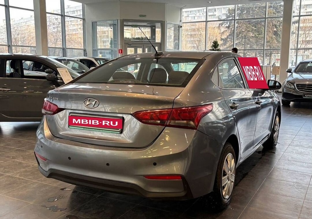 Hyundai Solaris, 2018 год, 990 000 рублей, 7 фотография