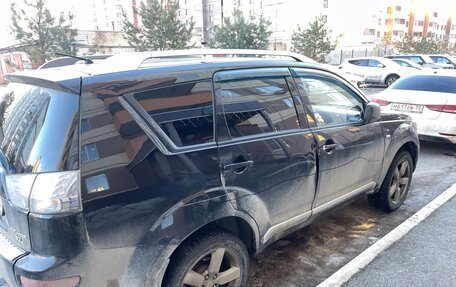 Mitsubishi Outlander III рестайлинг 3, 2007 год, 1 200 000 рублей, 3 фотография