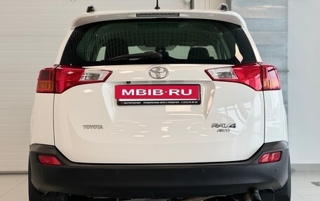 Toyota RAV4, 2014 год, 1 990 000 рублей, 6 фотография