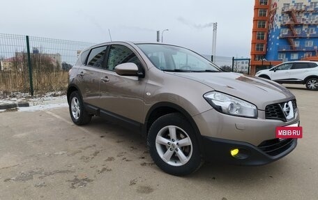 Nissan Qashqai, 2011 год, 960 000 рублей, 2 фотография