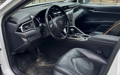 Toyota Camry, 2018 год, 2 480 000 рублей, 5 фотография