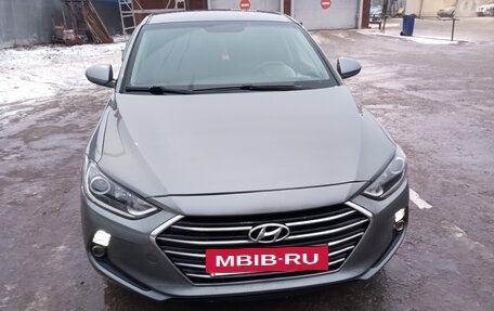 Hyundai Elantra VI рестайлинг, 2017 год, 1 450 000 рублей, 5 фотография