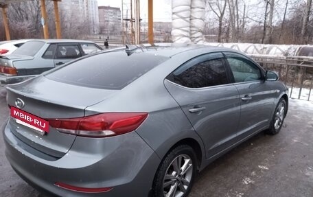 Hyundai Elantra VI рестайлинг, 2017 год, 1 450 000 рублей, 4 фотография