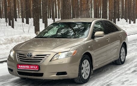 Toyota Camry, 2007 год, 1 100 000 рублей, 1 фотография