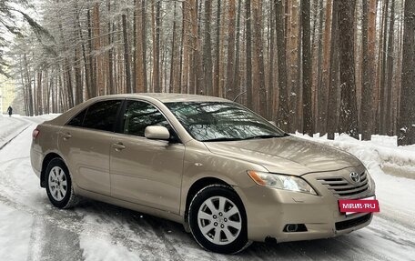 Toyota Camry, 2007 год, 1 100 000 рублей, 5 фотография