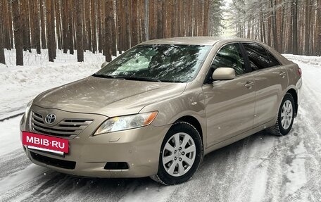 Toyota Camry, 2007 год, 1 100 000 рублей, 4 фотография