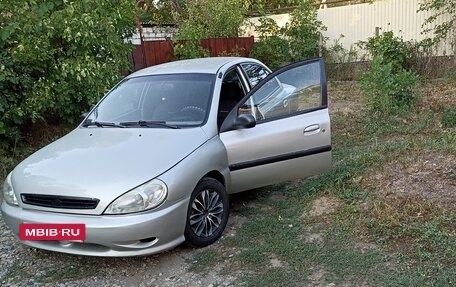 KIA Rio II, 2001 год, 290 000 рублей, 6 фотография