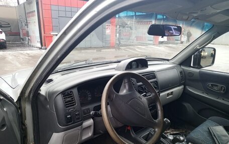 Mitsubishi Pajero Sport II рестайлинг, 2000 год, 650 000 рублей, 6 фотография