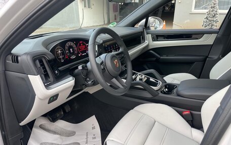 Porsche Cayenne III, 2024 год, 18 700 000 рублей, 6 фотография