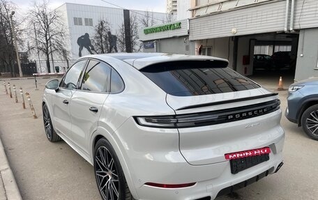 Porsche Cayenne III, 2024 год, 18 700 000 рублей, 3 фотография