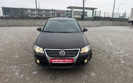 Volkswagen Passat B6, 2008 год, 1 050 000 рублей, 2 фотография