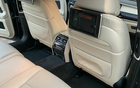 BMW 7 серия, 2014 год, 2 800 000 рублей, 18 фотография