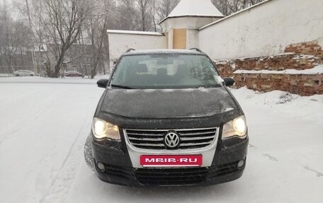 Volkswagen Touran III, 2007 год, 470 000 рублей, 14 фотография