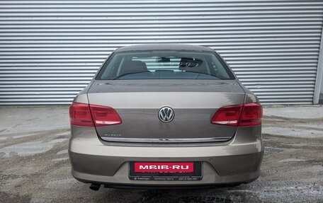 Volkswagen Passat B7, 2011 год, 1 089 000 рублей, 4 фотография