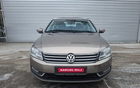 Volkswagen Passat B7, 2011 год, 1 089 000 рублей, 8 фотография